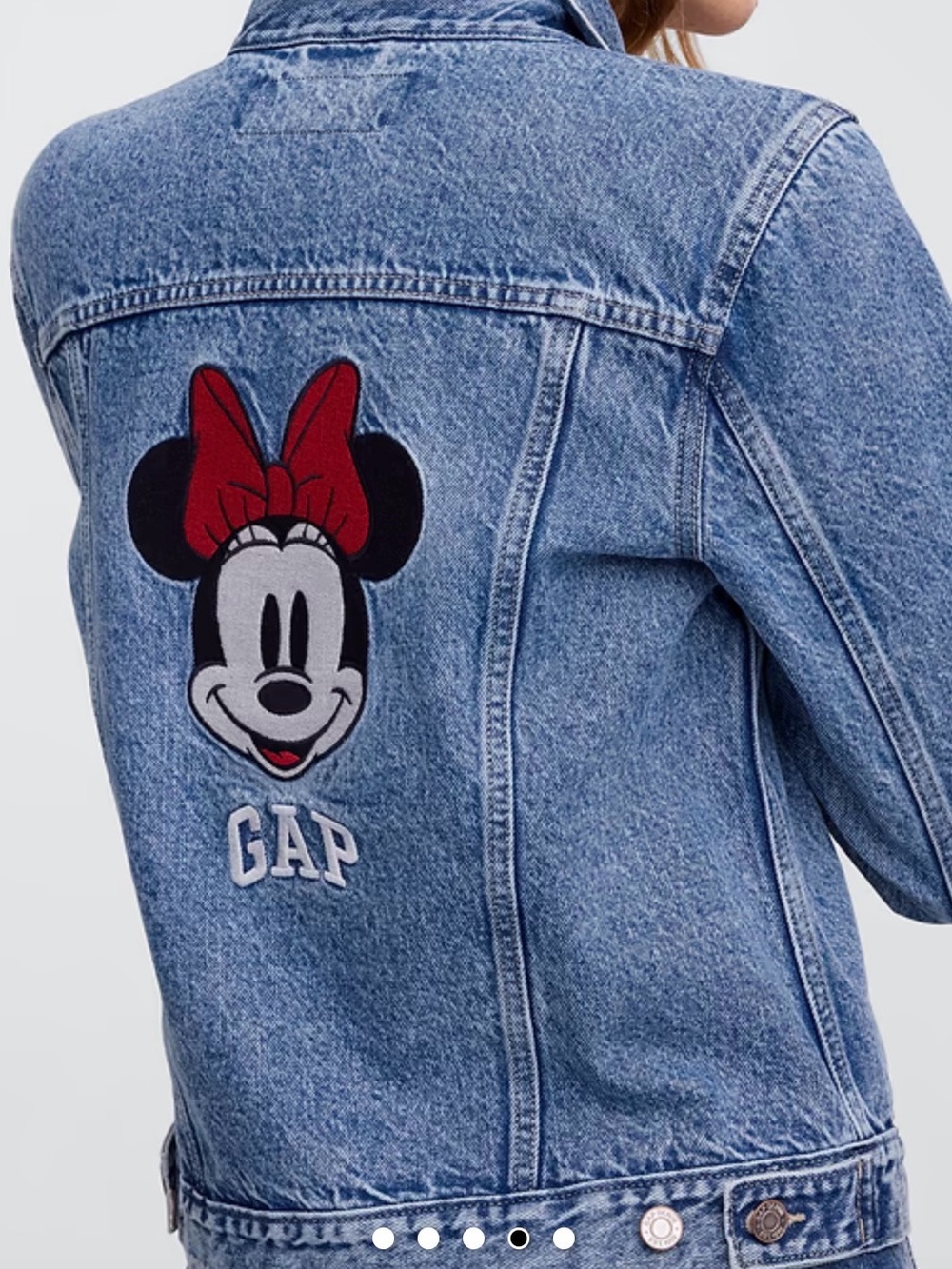 GAP Women Light Blue Denim Jacket with Minnie Patch size Medium